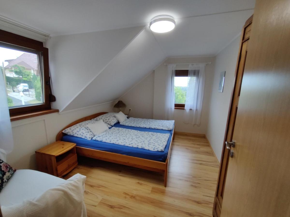 Bertalan Apartman Vonyarcvashegy Exteriér fotografie